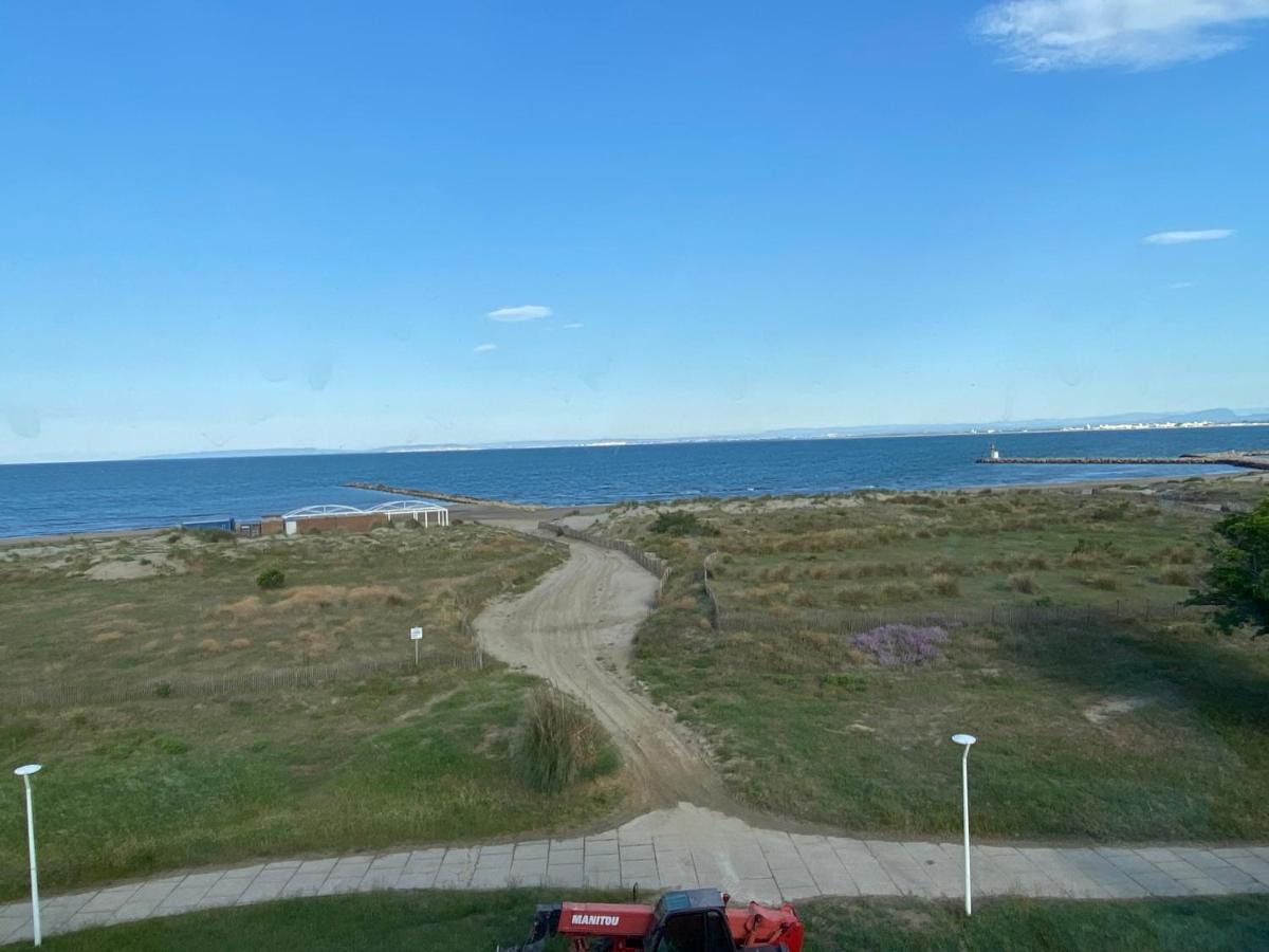 Studio Front De Mer Avec Vue Mer Panoramique ! Le Grau-du-Roi Luaran gambar